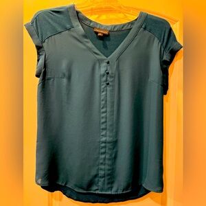 Fortune + Ivy - Helina Mixed Material Blouse